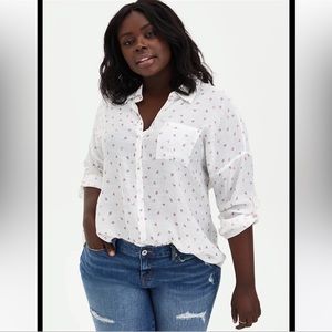 Torrid Women's Plus Size Blouse / Strawberry-Cherry Print / Size 4